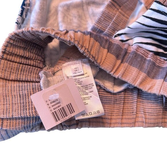 NWOT Urban Outfitters Abstract Multi-Print Racerback Crop Top L - Picture 5 of 5